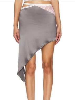 Zemeta Split Ours Ways satin skirt